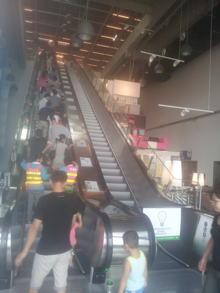 wuxi_ikea_before_go_to_third_floor_08